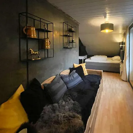 Mountain Escape Near Gulsrud With Historical Charm Nyaraló Eggedal