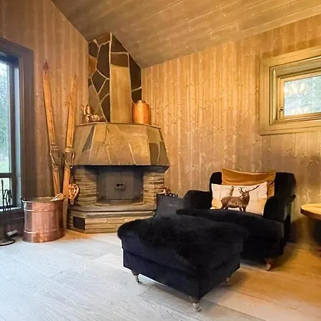 Nyaraló Mountain Escape Near Gulsrud With Historical Charm